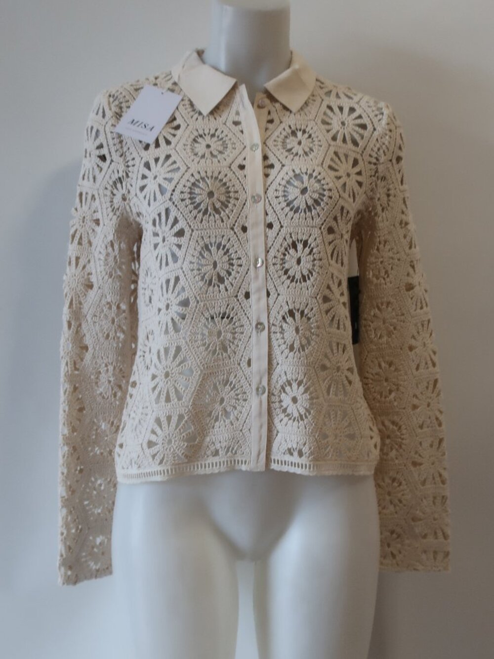 NWT Womens MISA Los Angeles Cream (Item-208) Crochet Button Fleur Top S - Picture 6 of 8